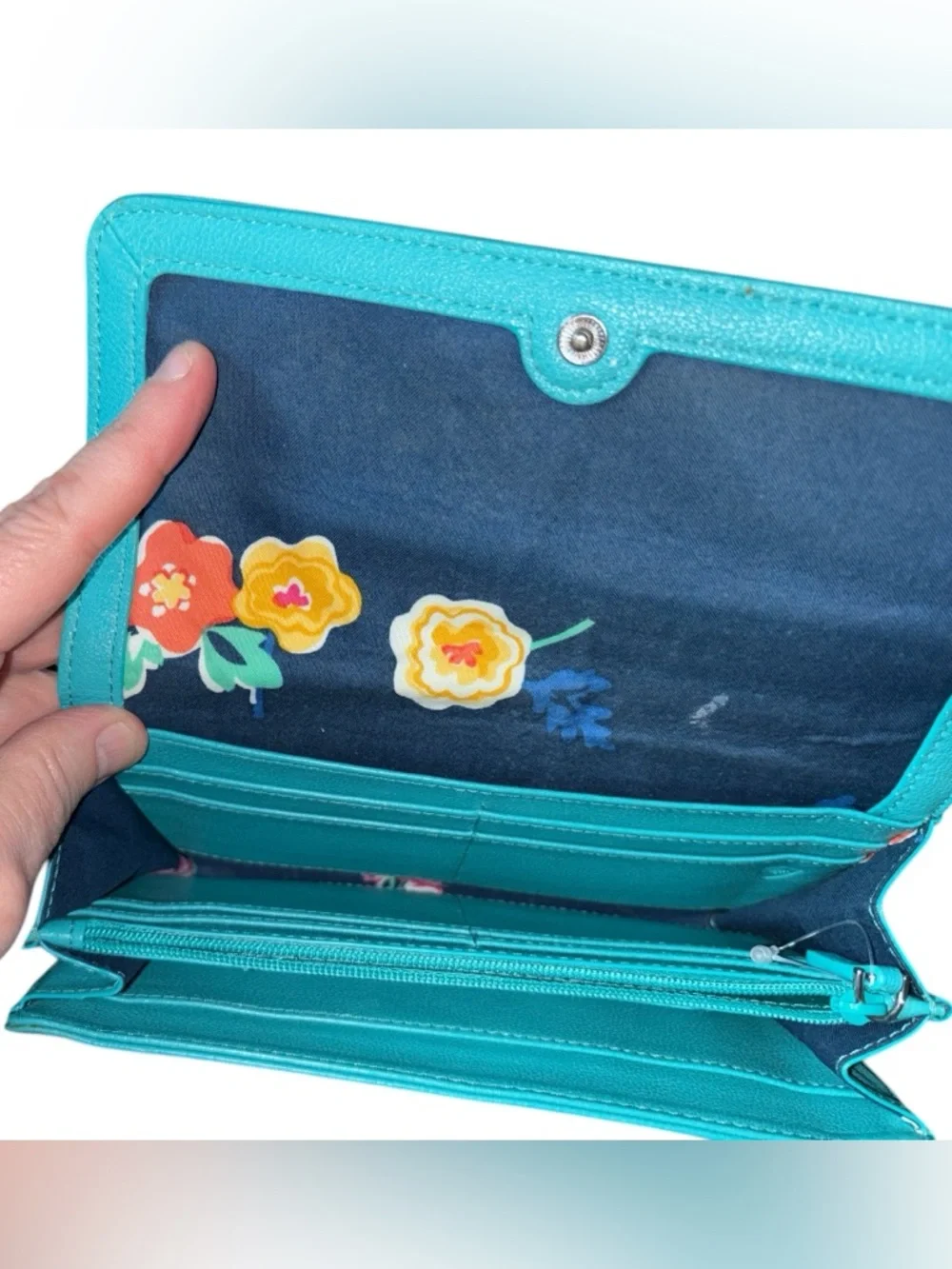 Vera Bradley RFID Audrey Wallet Turquoise Sea Pattern - Picture 4 of 5